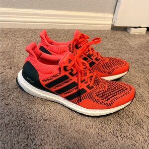 ULTRABOOST Women’s Bright Orange shoes